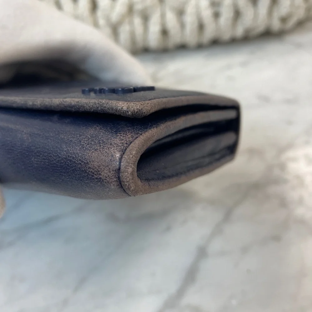 Loewe Wallet